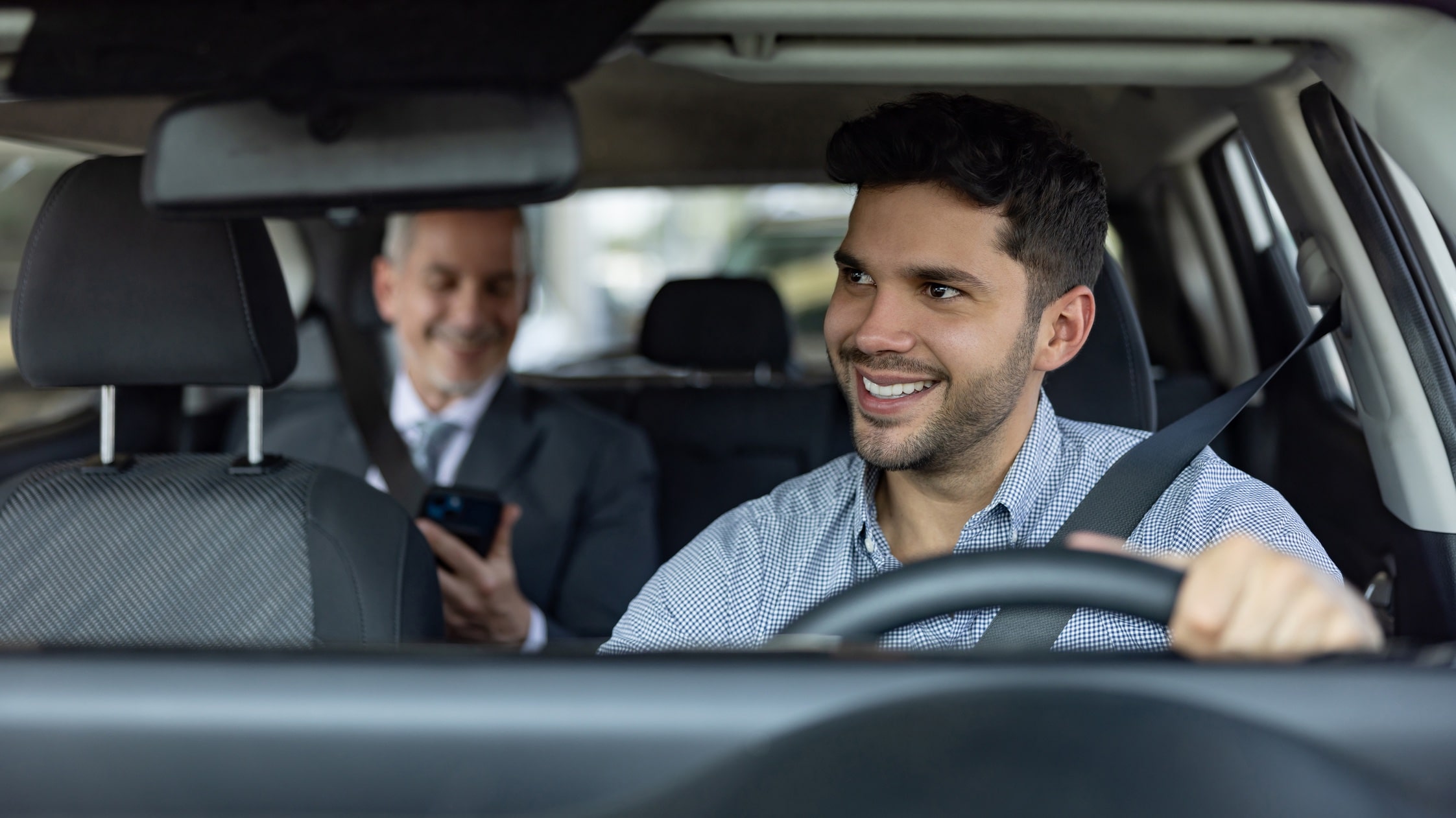 24Seven Taxi driver providing Poinciana taxi service